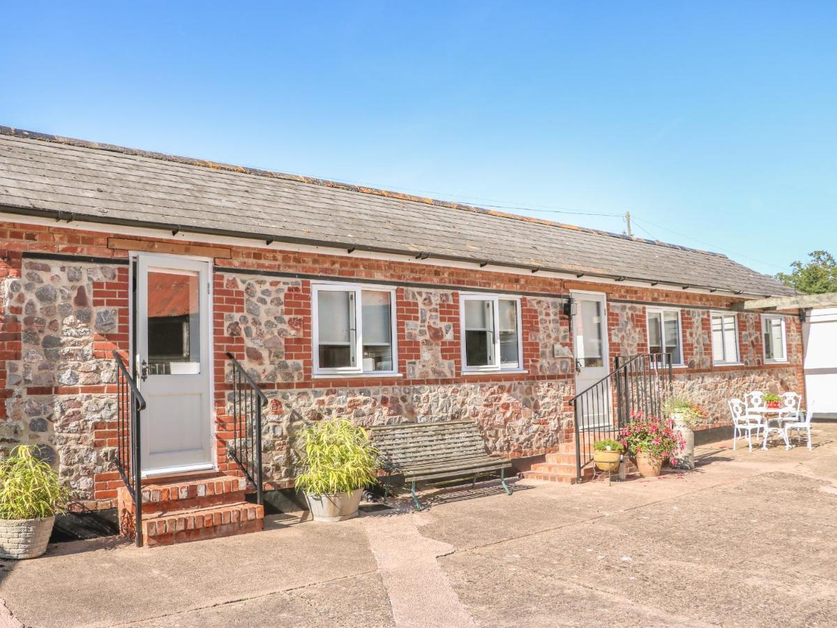 The Milk Shed Villa Plymtree Exterior foto